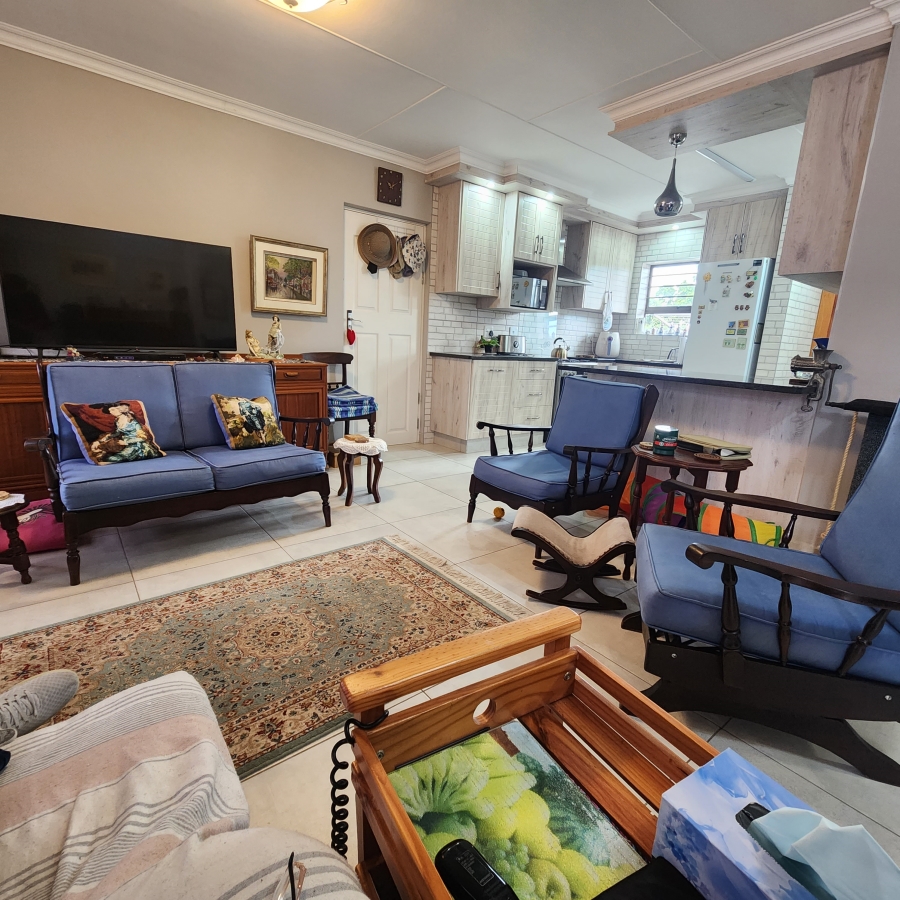 2 Bedroom Property for Sale in Dana Bay Western Cape
